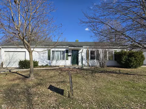 1011 N Michigan St, Greenfield, IN 46140