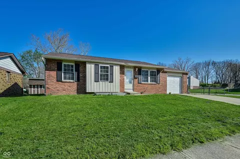 502 Dangerfield Dr, Beech Grove, IN 46107