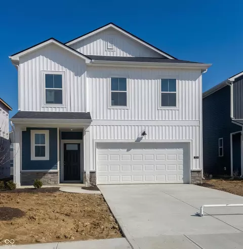 3854 Riverstone Dr, Whitestown, IN 46075