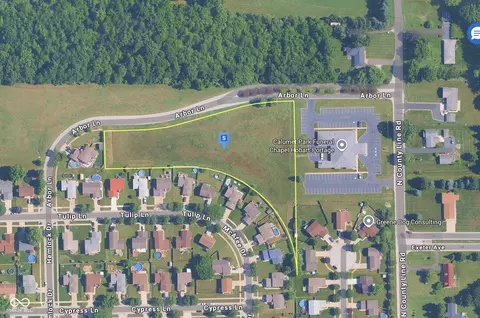 2901 Arbor Ln, Hobart, IN 46342
