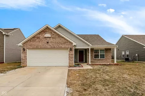7308 Moultrie Dr, Indianapolis, IN 46217