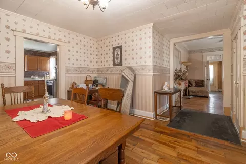 Dining - 104 E Washington St, Roachdale, IN 46172 photo 4 of 4