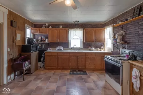Kitchen - 104 E Washington St, Roachdale, IN 46172 photo 1 of 2
