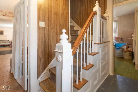 Entry Way - 104 E Washington St, Roachdale, IN 46172 photo 3 of 3