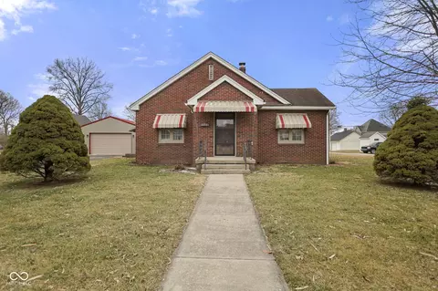 501 E Thompson St, Edinburgh, IN 46124