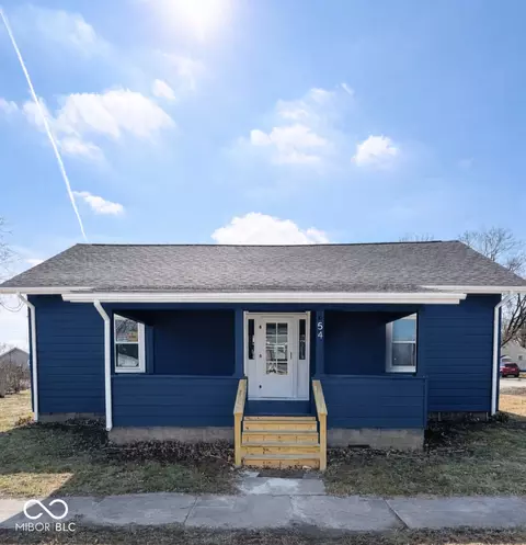 54 W Logan St, Cloverdale, IN 46120