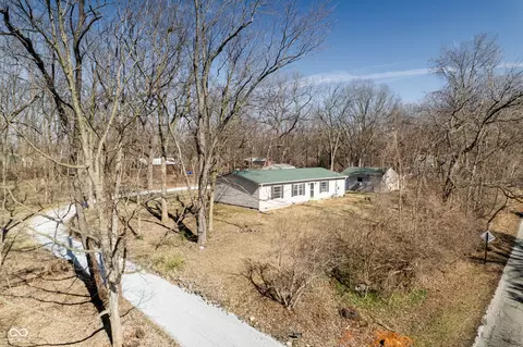 4520 Superior Rd, Indianapolis, IN 46221