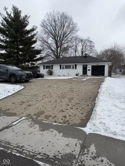 4424 Columbus Ave, Anderson, IN 46013