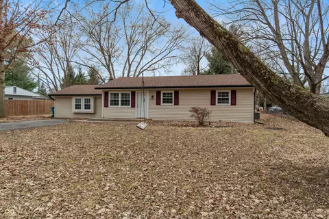 543 Woodview Dr, Noblesville, IN 46060