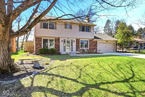 5711 Elderberry Rd, Noblesville, IN 46062