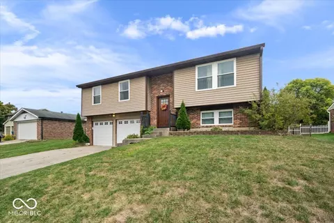 7017 Chimney Rock Ct, Indianapolis, IN 46217