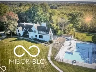 2965 Country Club Ct, Martinsville, IN 46151