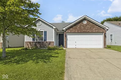 13116 N Becks Grove Dr, Camby, IN 46113