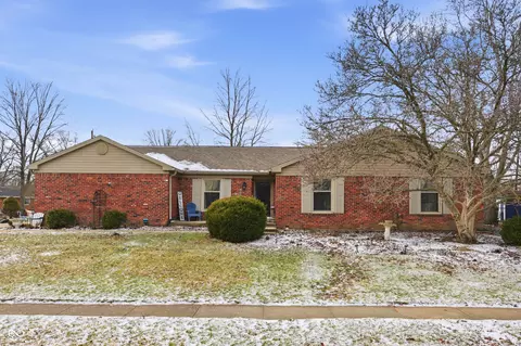 8041 Scarborough Blvd S Dr, Indianapolis, IN 46256