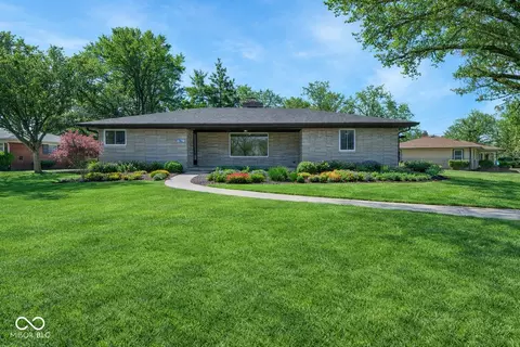 1762 Lincoln Rd, Speedway, IN 46224