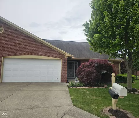 6632 Cobham Ln, Indianapolis, IN 46237
