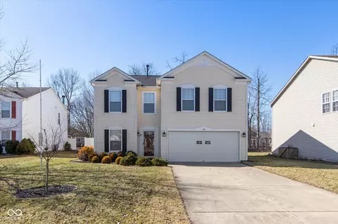 782 Runnymede Ct, Greenfield, IN 46140