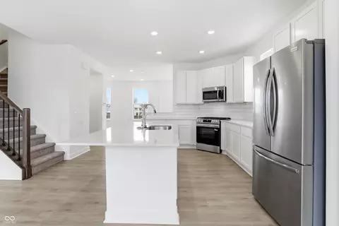 Kitchen - 5891 Farwell Ave, Plainfield, IN 46168 photo 1 of 2
