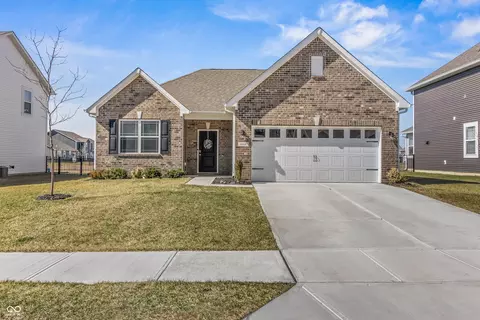 6664 Dunkirk Dr, Mccordsville, IN 46055