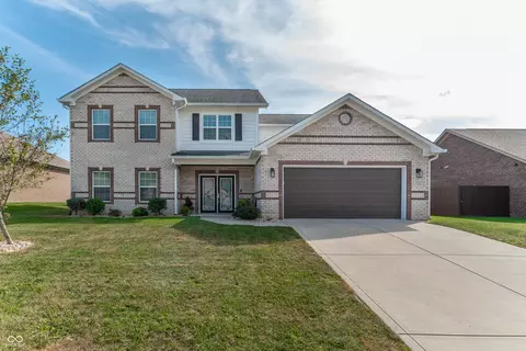 4881 E Clearview Dr, Mooresville, IN 46158