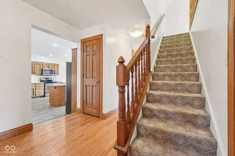 Entry Way - 3369 Farmbrook Ct, Danville, IN 46122 photo 3 of 4