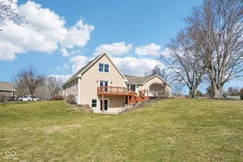 Exterior - 3369 Farmbrook Ct, Danville, IN 46122 photo 8 of 14