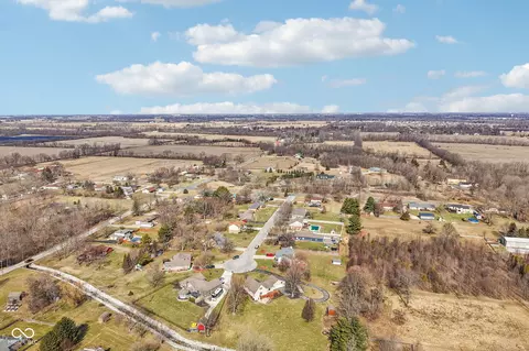 View/Area - 3369 Farmbrook Ct, Danville, IN 46122 photo 4 of 12