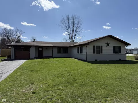 905 White Dr, New Castle, IN 47362