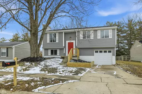11345 Dunshire Dr, Indianapolis, IN 46229
