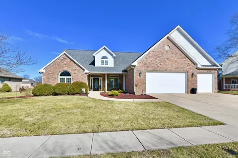 2080 Fairway Lakes Dr, Franklin, IN 46131