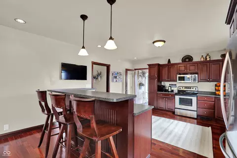 Kitchen - 26211 Scherer Ave, Arcadia, IN 46030 photo 5 of 8