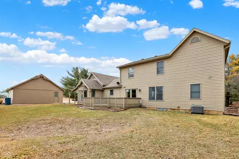 Exterior - 26211 Scherer Ave, Arcadia, IN 46030 photo 16 of 23