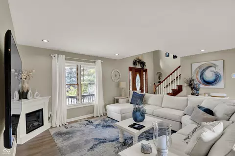 Living - 26211 Scherer Ave, Arcadia, IN 46030 photo 1 of 5