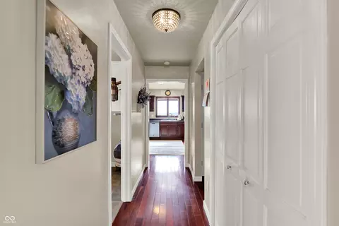 Entry Way - 26211 Scherer Ave, Arcadia, IN 46030 photo 6 of 10