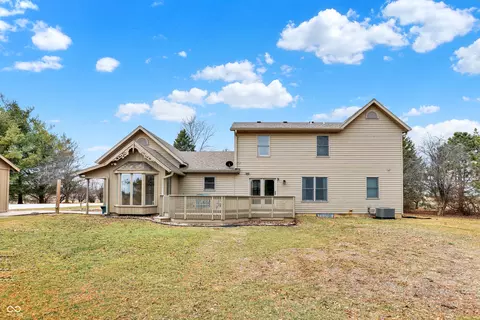 Exterior - 26211 Scherer Ave, Arcadia, IN 46030 photo 14 of 23