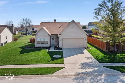 873 Sheffield Dr, Greenwood, IN 46143
