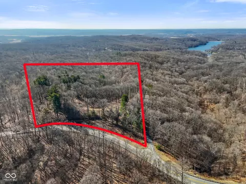 1867 Dynasty Ridge Rd, Martinsville, IN 46151
