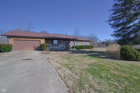 5211 S 450 E, Columbus, IN 47203