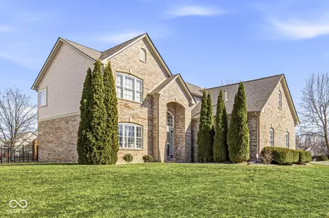 5302 Berkshire South Blvd, Greenwood, IN 46142