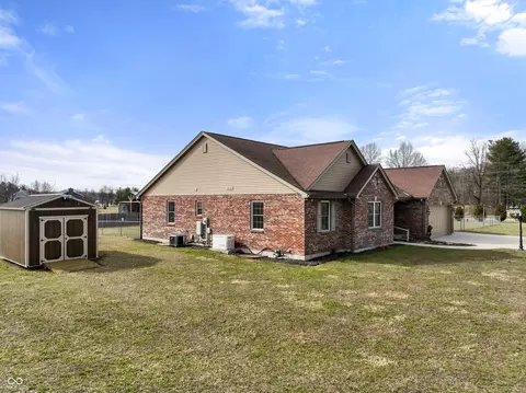 Exterior - 9032 Edgewood Ln, Sunman, IN 47041 photo 3 of 9