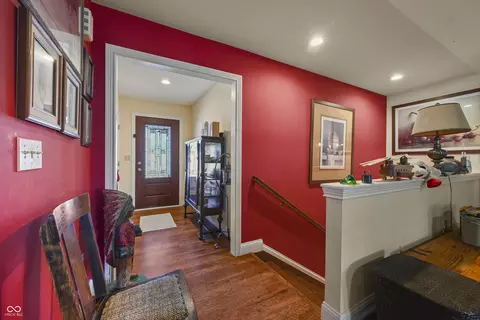Entry Way - 9032 Edgewood Ln, Sunman, IN 47041 photo 1 of 4