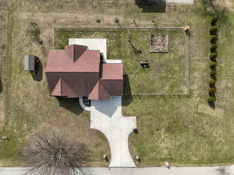 View/Area - 9032 Edgewood Ln, Sunman, IN 47041 photo 9 of 9