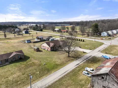 View/Area - 9032 Edgewood Ln, Sunman, IN 47041 photo 8 of 9