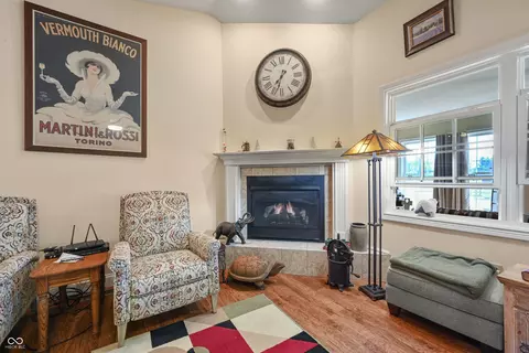 Living - 9032 Edgewood Ln, Sunman, IN 47041 photo 3 of 5