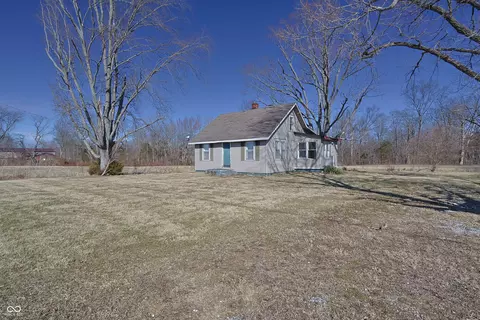 5107 S 450 E, Columbus, IN 47203