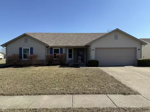 2127 Yosemite Dr, Lebanon, IN 46052