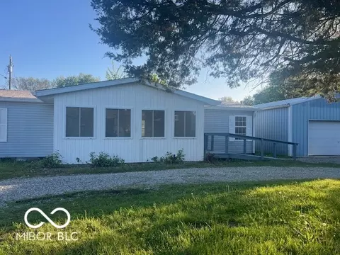 384 Honey Locust Pl, North Vernon, IN 47265