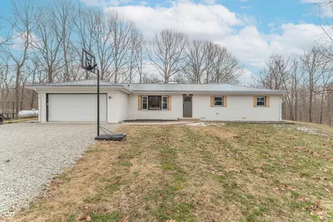 1651 Bill Smith Rd, Martinsville, IN 46151