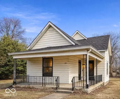 128 E South St, Mooresville, IN 46158