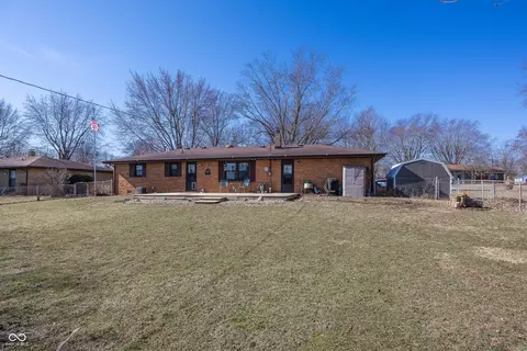 Exterior - 926 E Post Rd, Anderson, IN 46012 photo 10 of 10